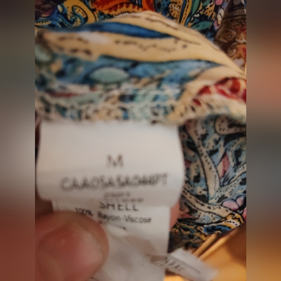 Cupshe Multicolor Paisley V‑Neck Maxi Dress - Picture 10 of 11